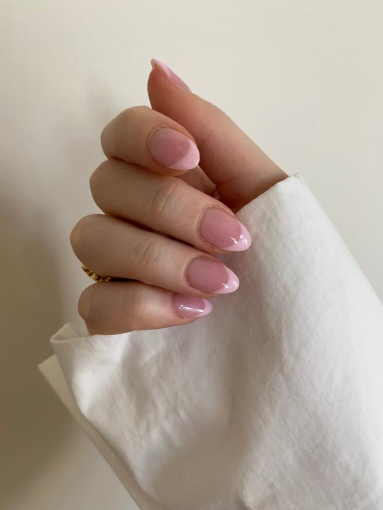 Micro french tip Short nails art french tip