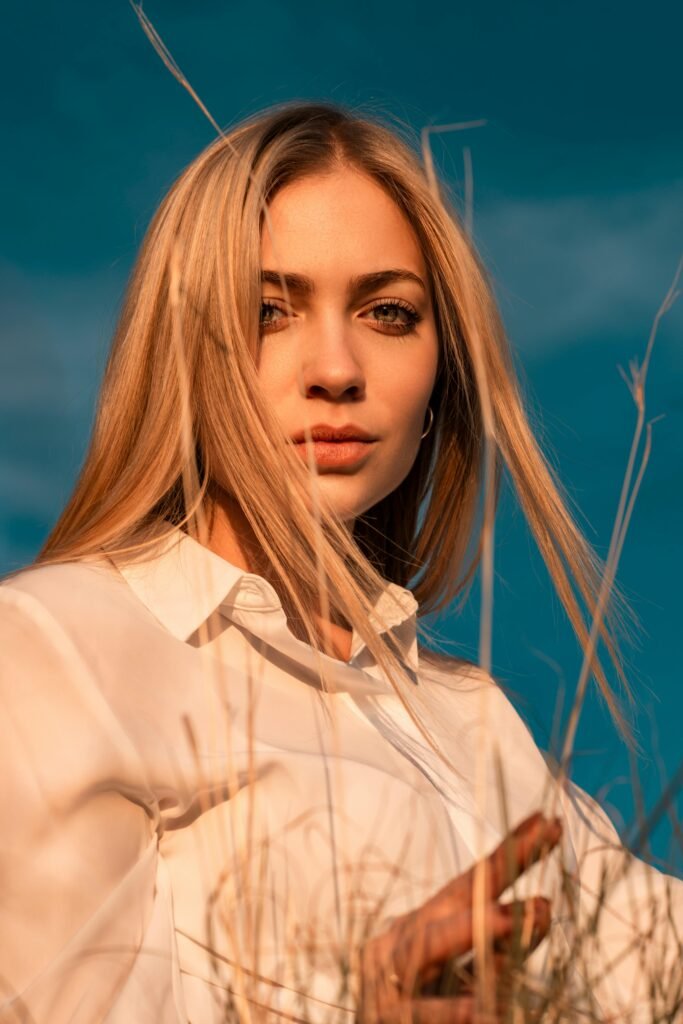 Woman with fine hair, hair type